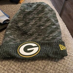 New Era Greenbay NFL Beanie